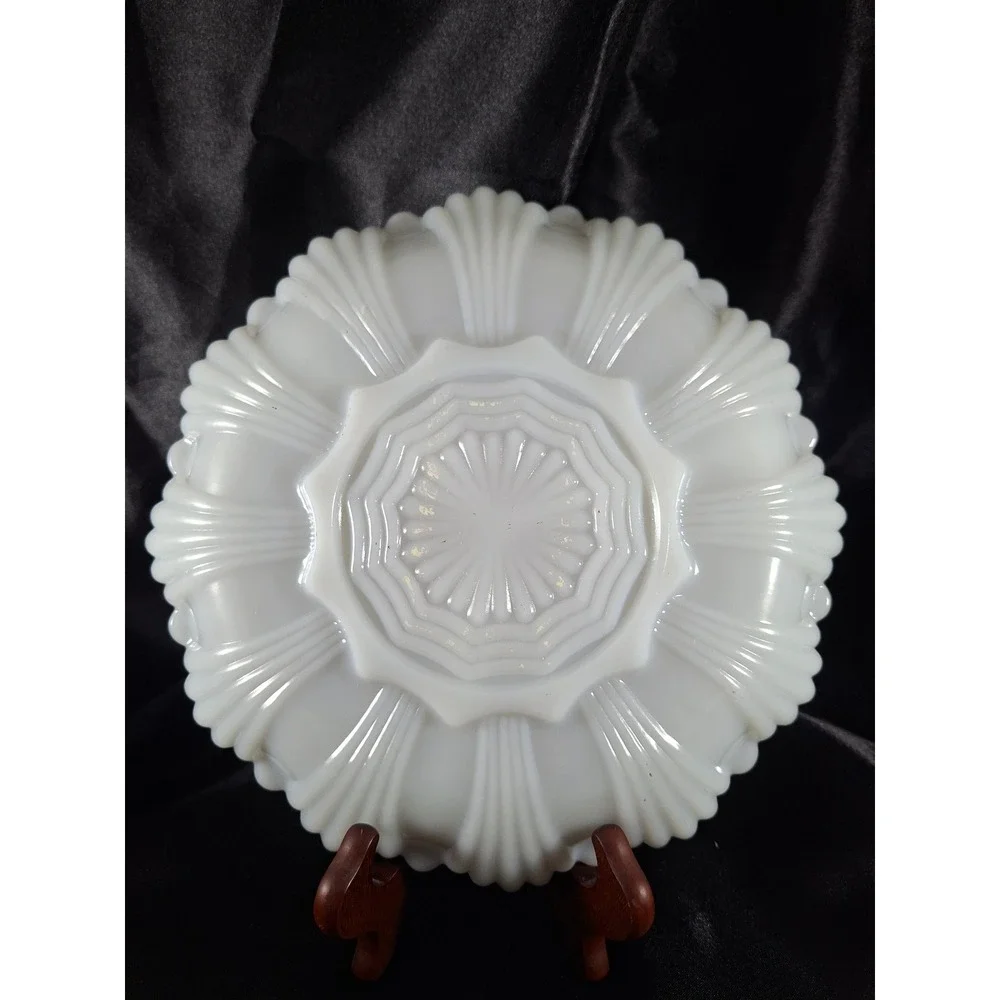 Vintage Milk Glass Divided Relish Dish Scalloped Gold Trim 3 Section Server